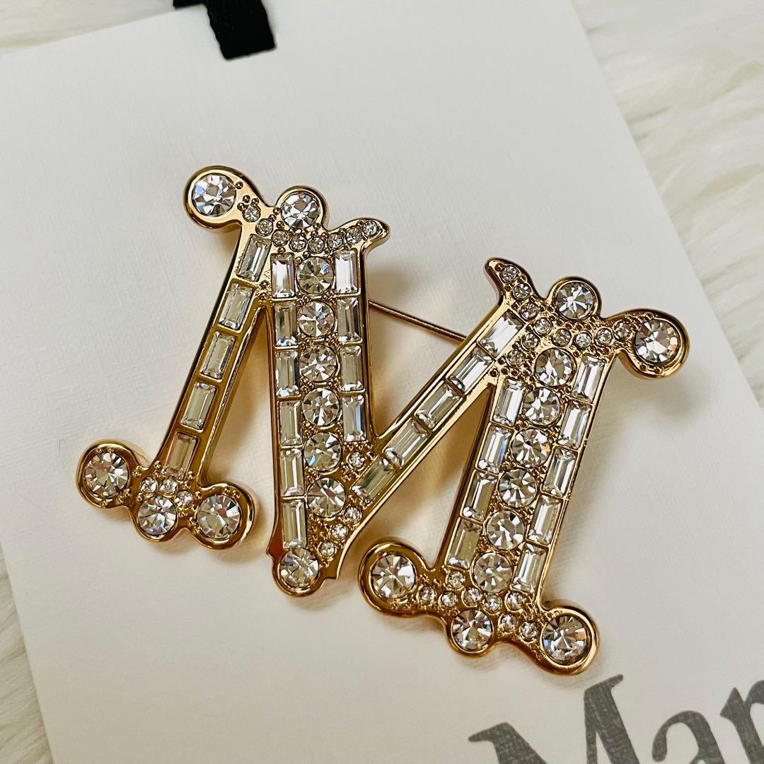 【新品未使用】Max Mara バス クリスタル ブローチ