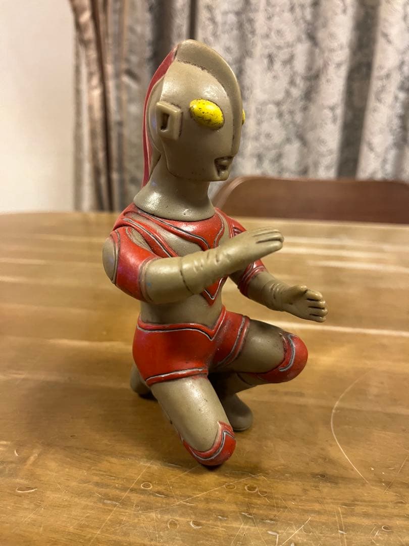 帰ってきたウルトラマン当時物　ぜんまい式