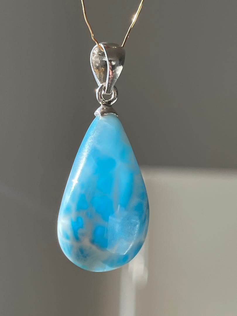 天然石☆高品質！ラリマーしずく型ペンダントップ☆透明感高いブルー＆模様が美しい！