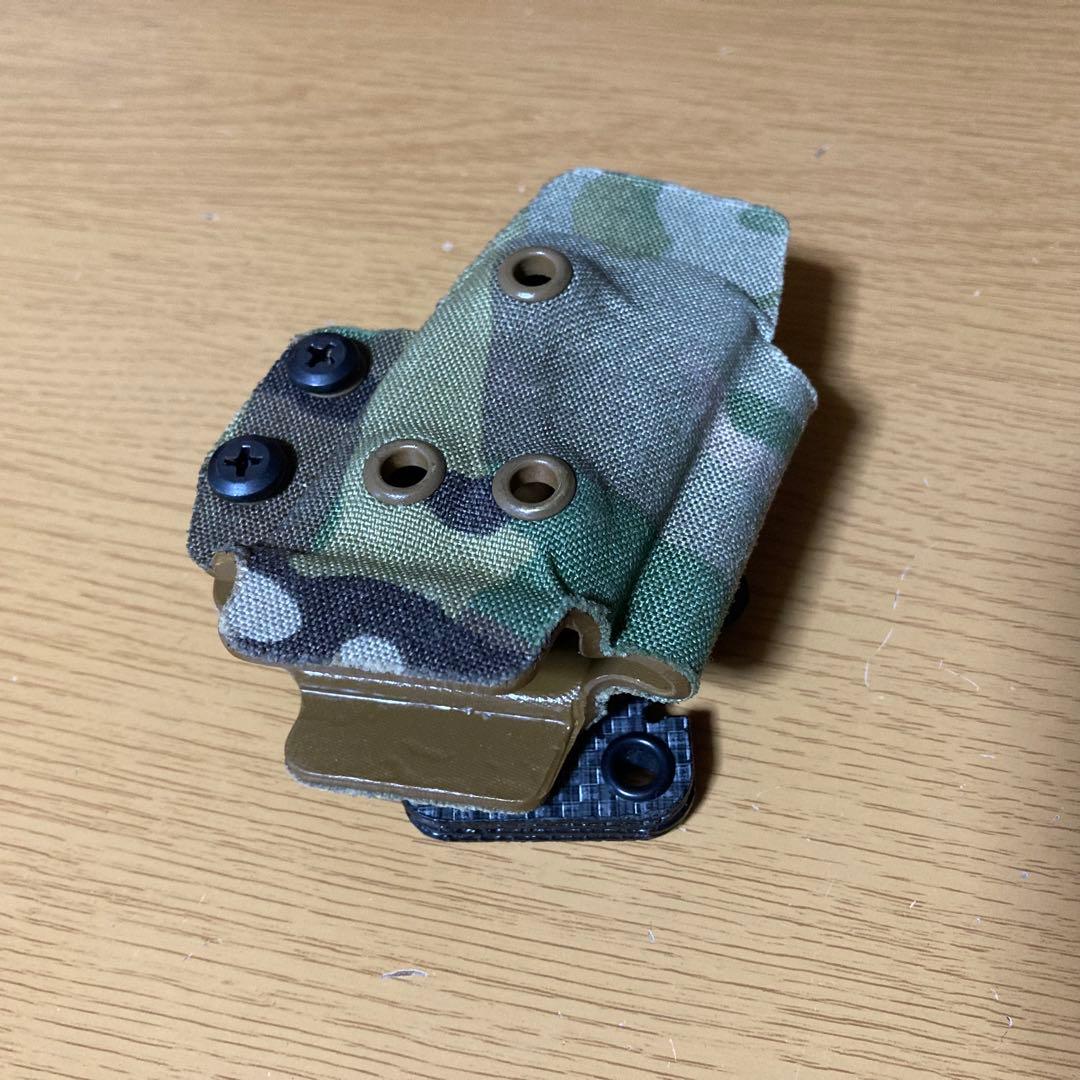 個人装備 Volk Tactical SHOOTERS K-MAG HOLDER