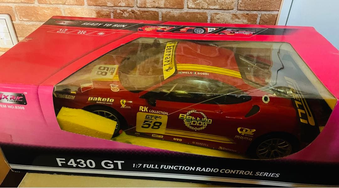 【未使用未開封】F430 GT 1:7 フルファンクションラジオコントロールカー