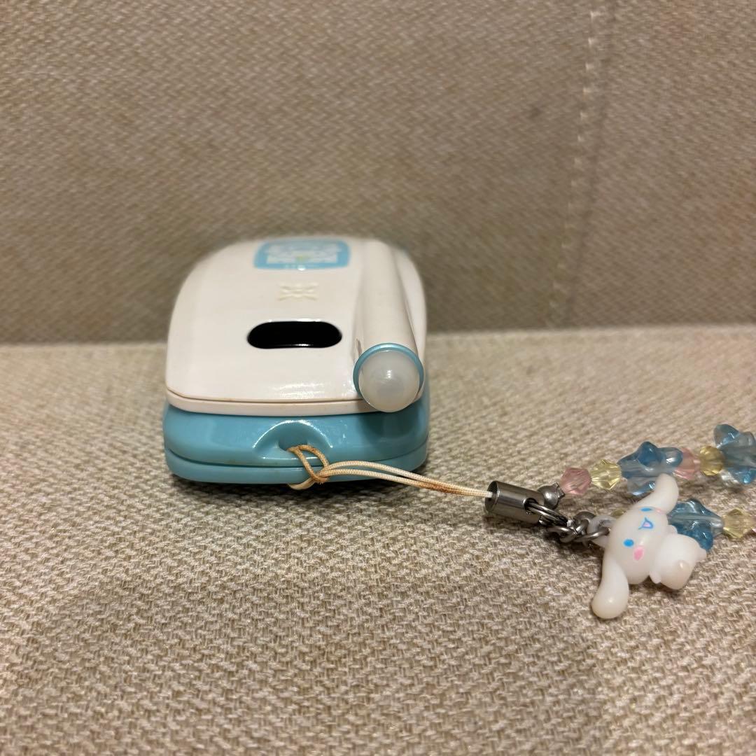 こ*て様 シナモロール　メルプチ　携帯電話　サンリオ