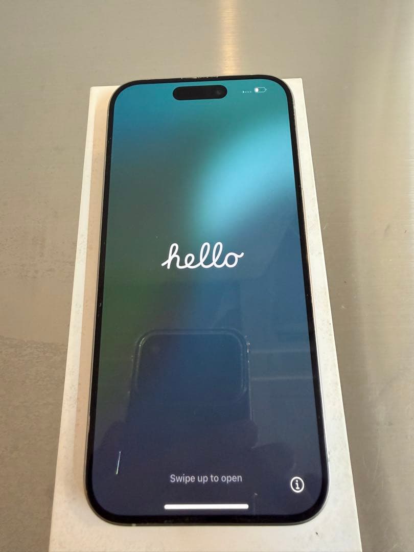 Apple iPhone 14 Pro シルバー 本体　SIMフリー