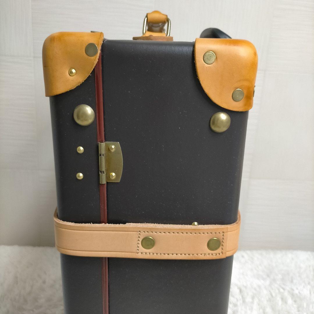 【美品】グローブトロッター　スーツケース カバー付き 2輪　機内持ち込み