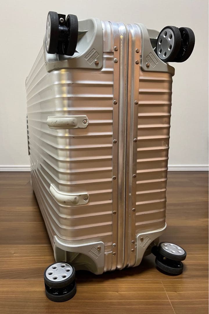 RIMOWA リモワ トパーズ 104L程度　四輪