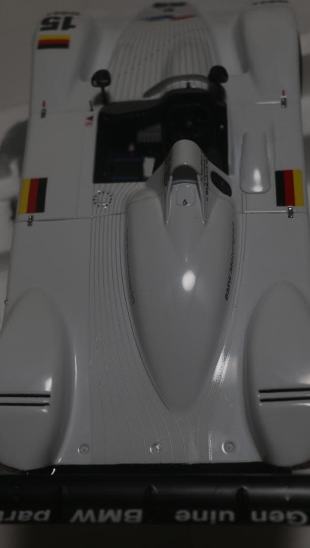 貴重 京商製BMW　Ｖ１２ＬＭＲ　1／１８　１９９９ル・マン２４Ｈ優勝車　中古品