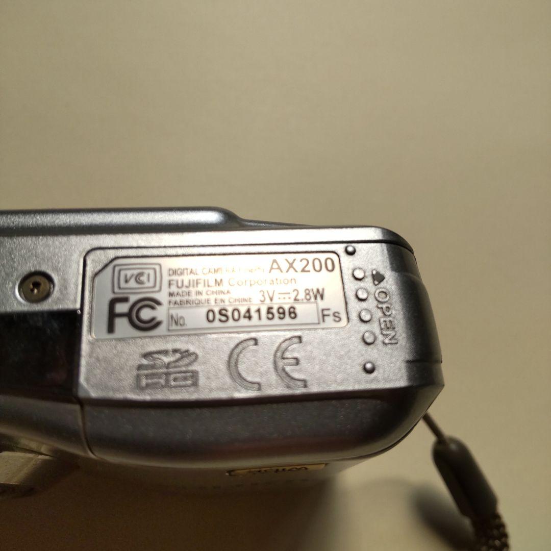 FUJIFILM FinePix AX200 コンデジカメ SD付 USED