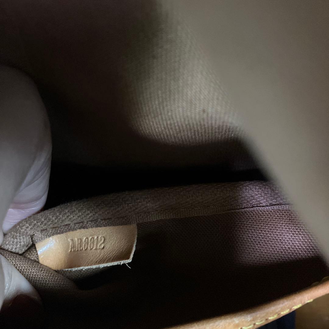 出品6日まで　Louis Vuitton ショルダーバッグ ダークブラウン