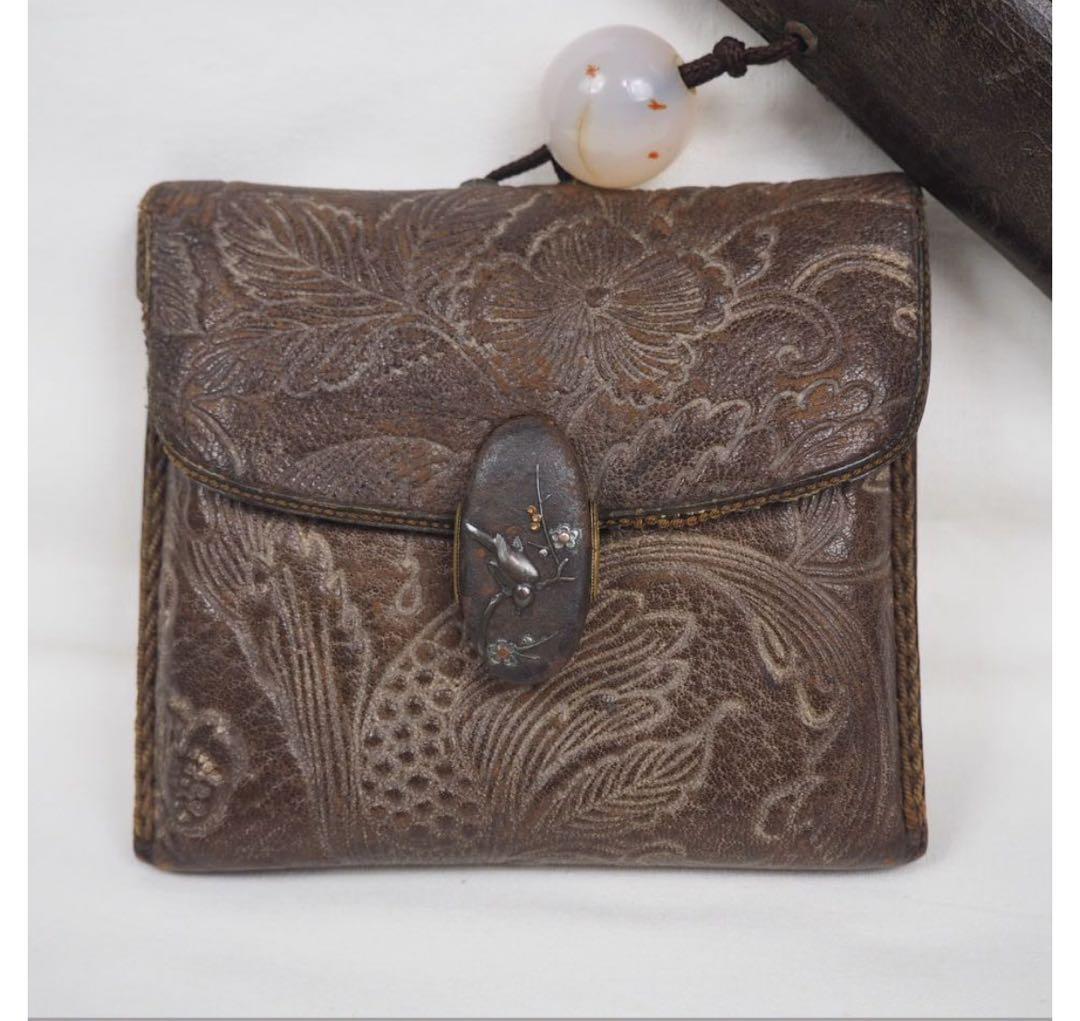 送料無料　上品　喫煙具　純銀製煙管　瑪瑙緒締玉　象嵌金具