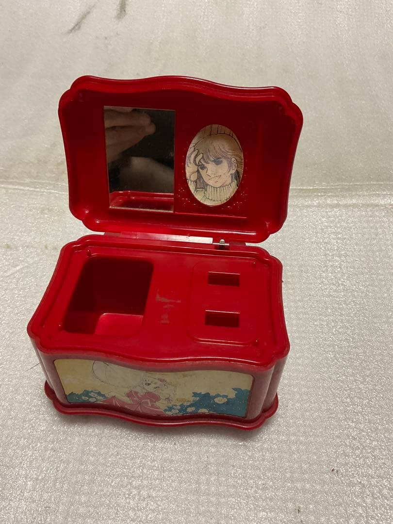 ポピー／キャンディキャンディオルゴール宝箱。プラスチック製【汚れあり】。