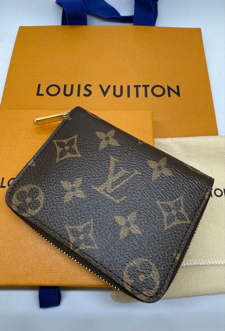 現行品 美品ルイヴィトン　ジッピー・ パース　モノグラム　財布