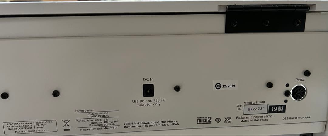Roland Digital Piano F-140Rローランド 電子ピアノ