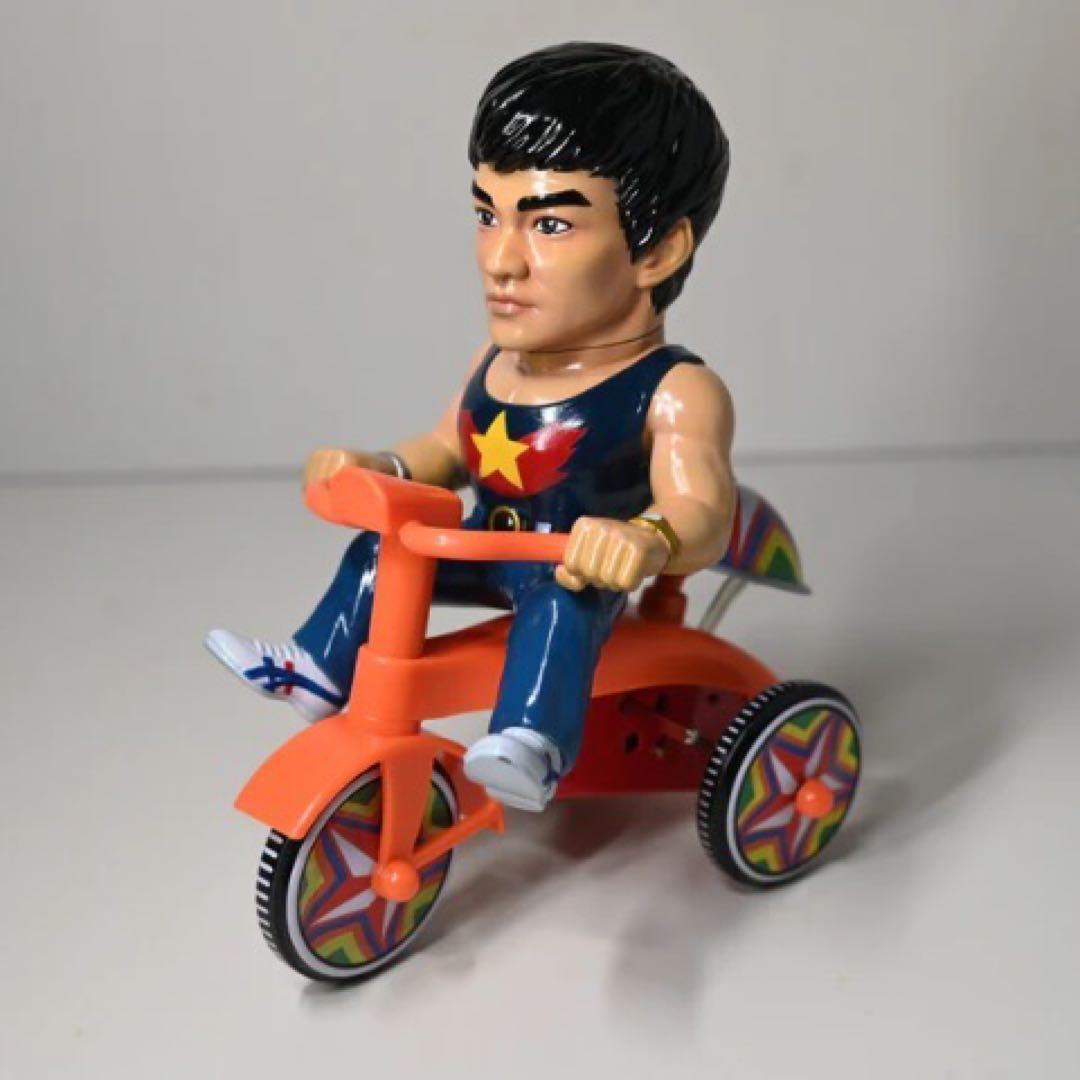 【超限定品】ブルース・リー★三輪車フィギュア★ラスト1