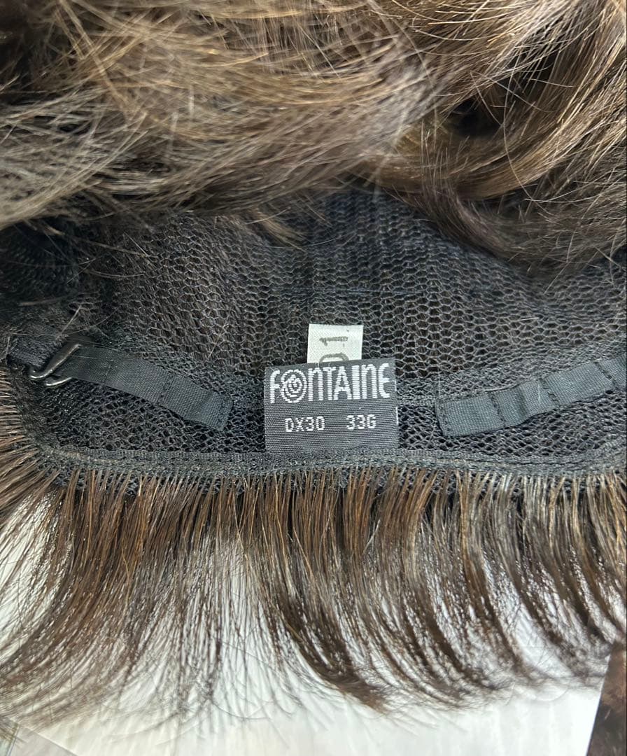 フォンテーヌ　フルウィッグ　DX30 33G 中古品