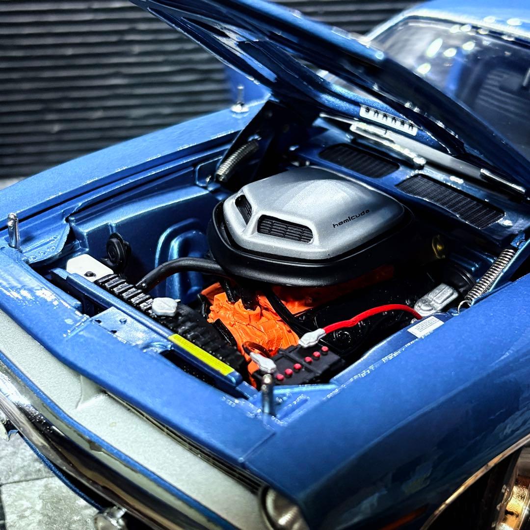 国内未入荷 1/18 HIGHWAY61 プリムス HEMI クーダ 1970