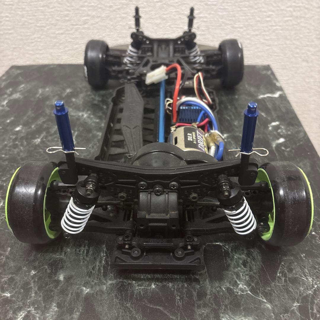 ヨコモ1/10ドリフトラジコン