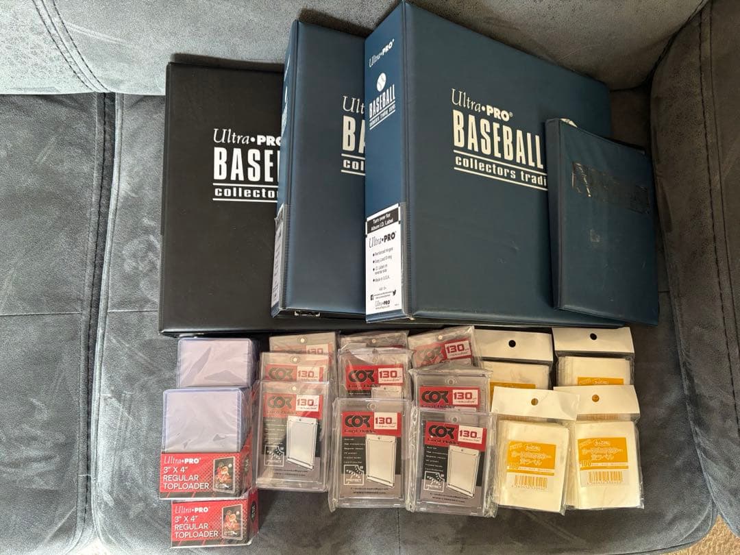 Ultra PRO べースボール　トレーディングカードバインダー