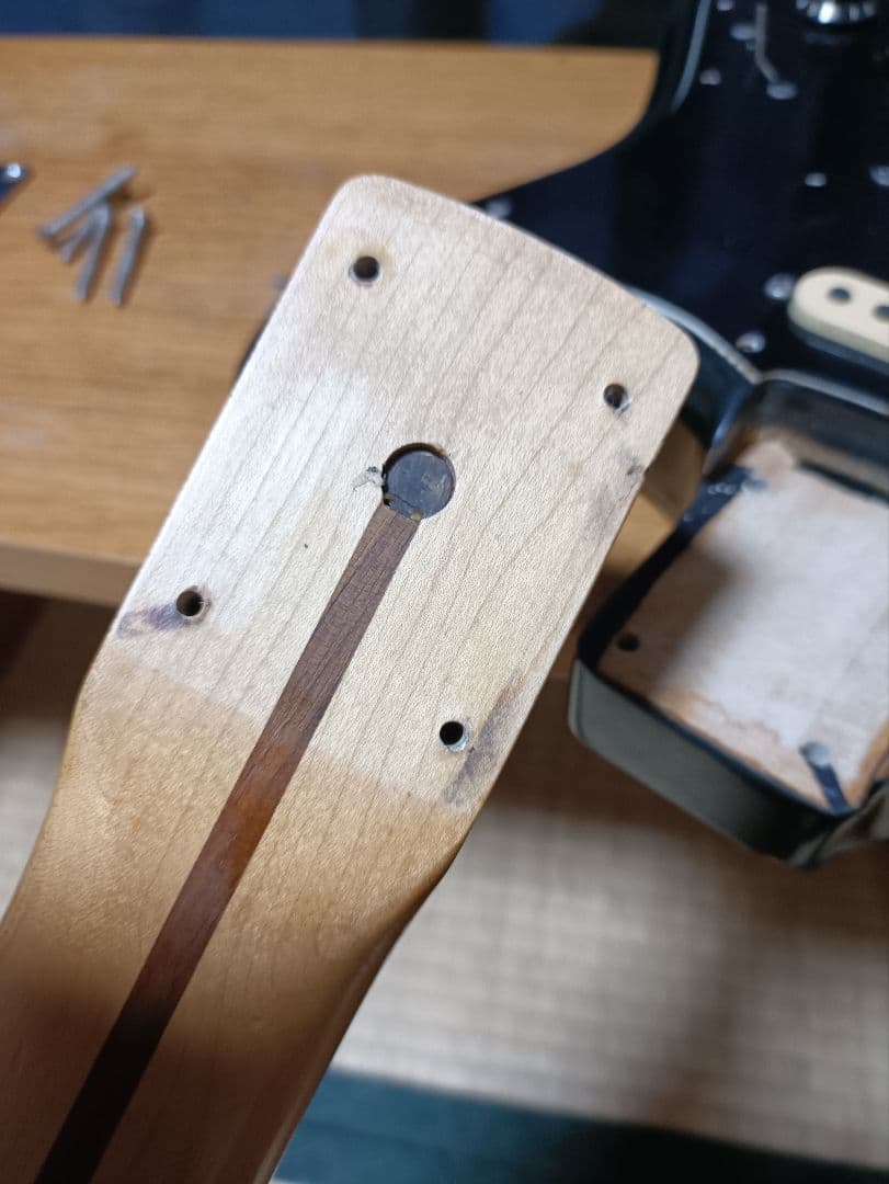 フジゲン製Squier ストラトキャスター Lシリアル1991−92年