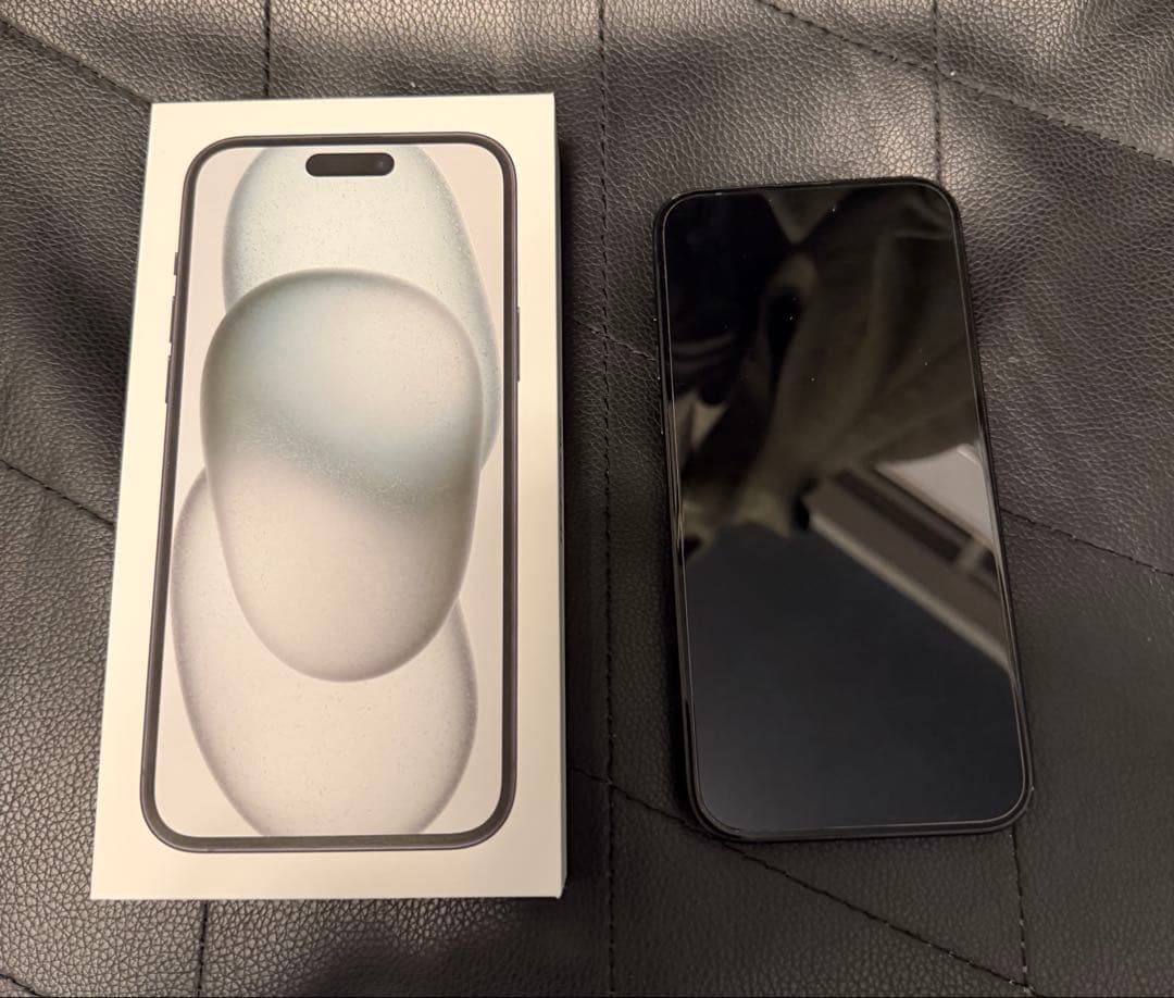 iPhone 15 Plus 256GB 箱あり SIMフリー