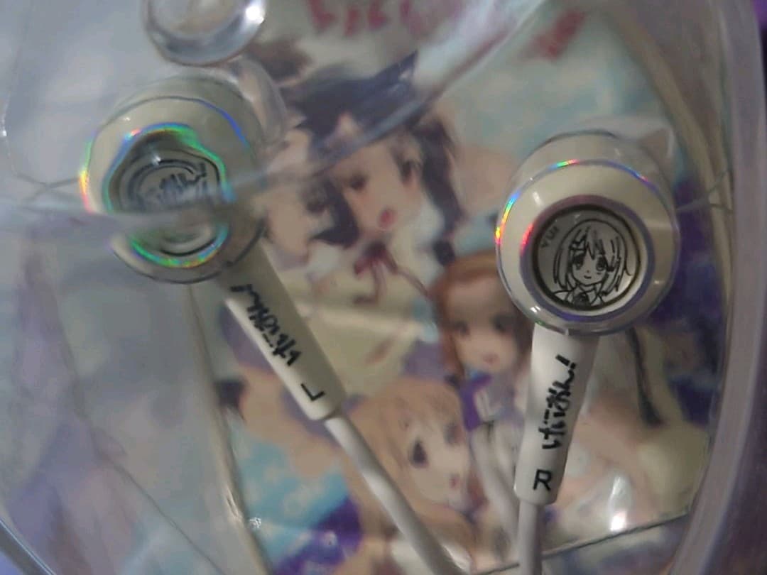 未使用　けいおん　イヤホン　4種類5個セット