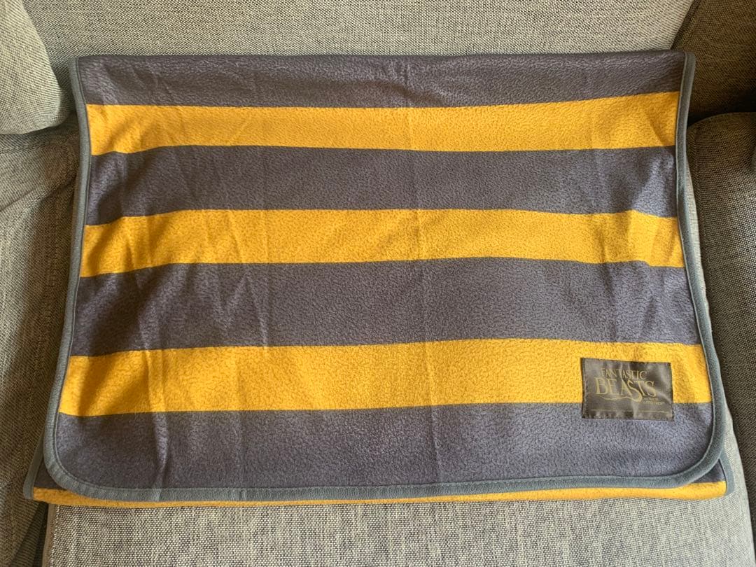 フリース　大判　マフラー(ファンタスティックビースト　デザイン)