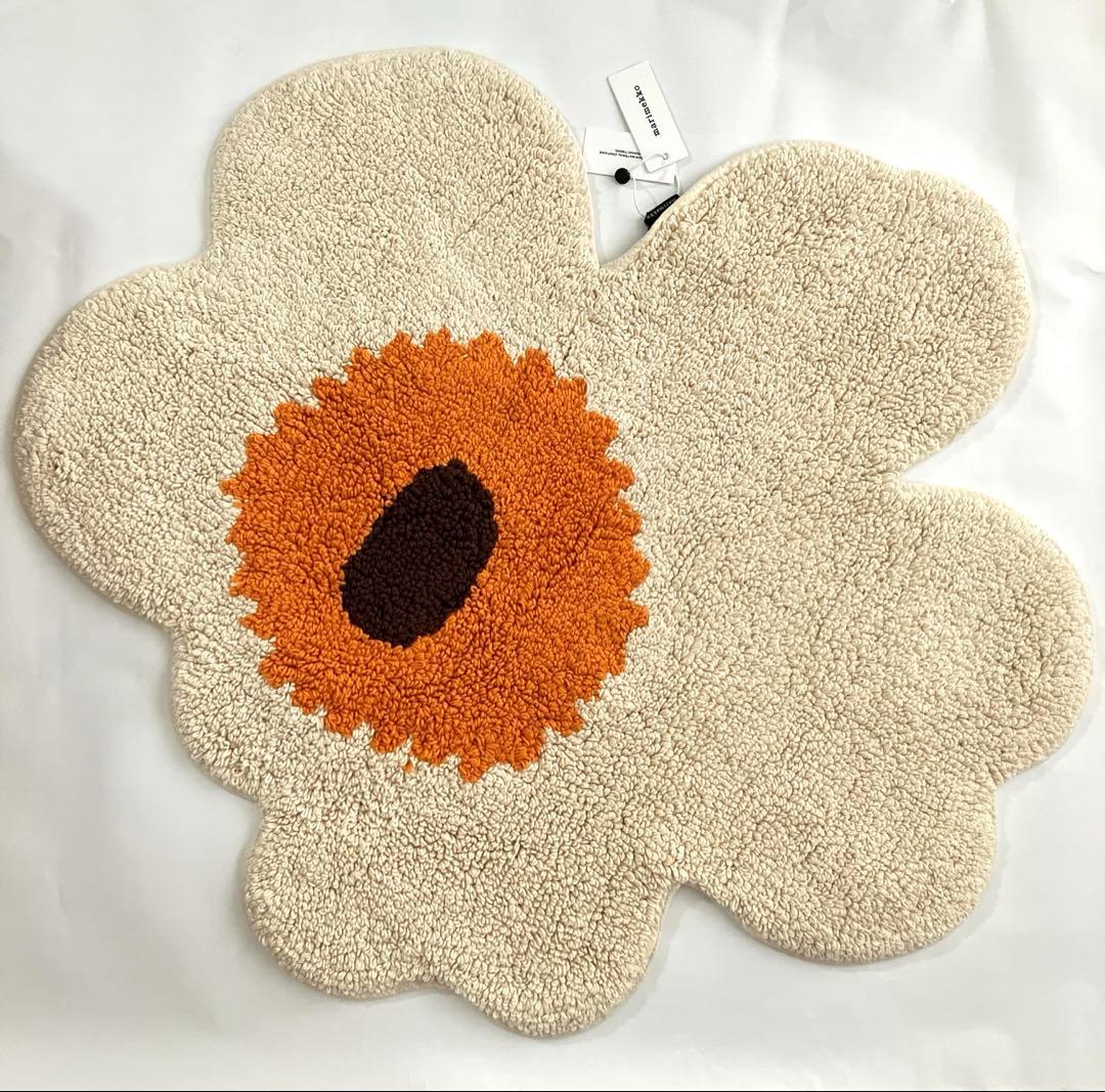 新色　マリメッコ　ウニッコ　マット　新品