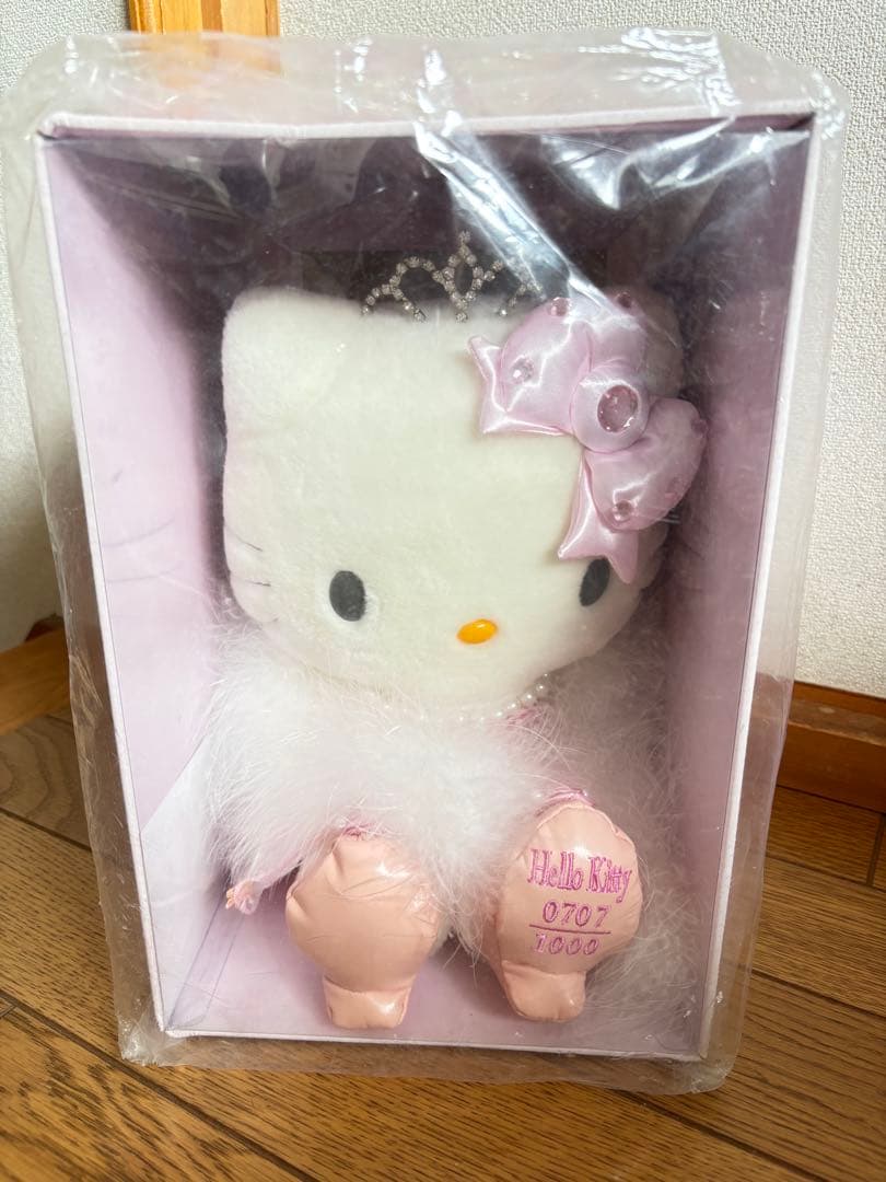【レア未使用美品】サンリオ非売品ハローキティぬいぐるみナンバー７０７