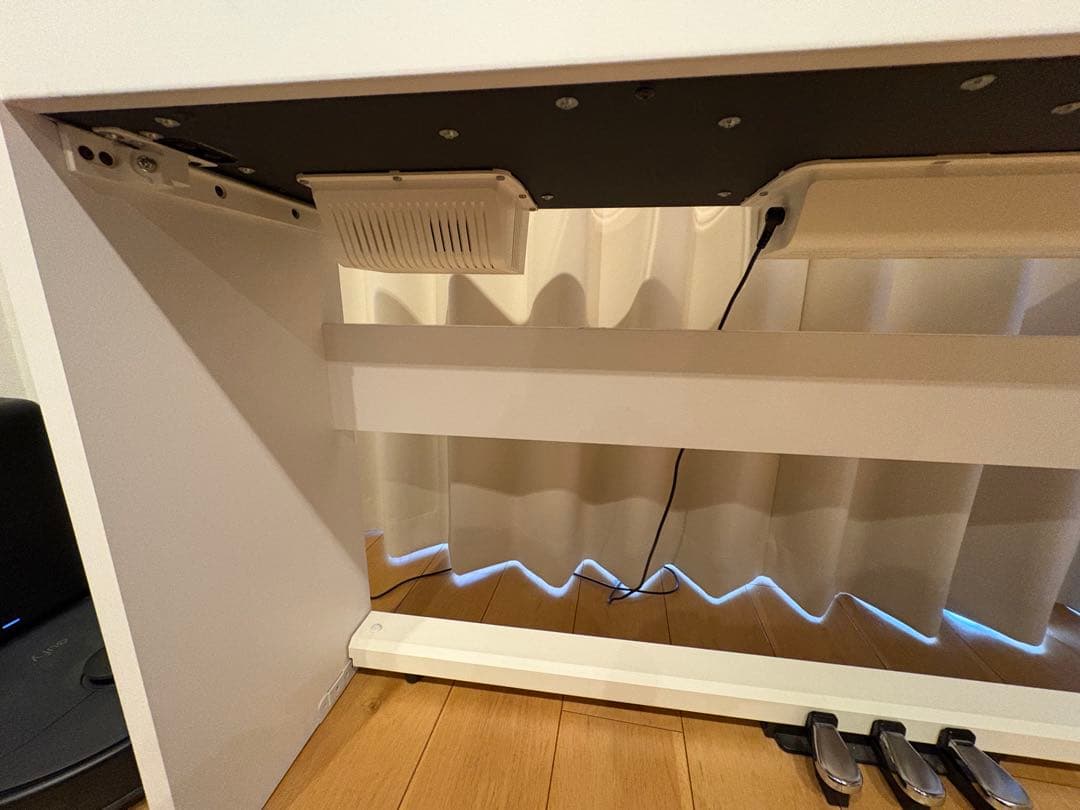 電子ピアノ　CASIO Privia PX770 ホワイト