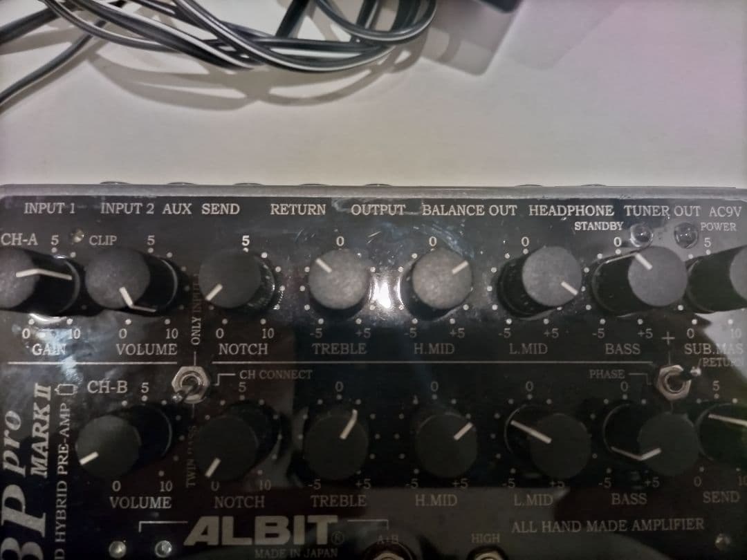 ALBIT A2BP Pro Mark II ベースエフェクター