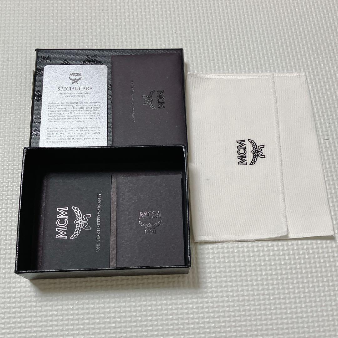 未使用　MCM三つ折りウォレット ヴィンテージ モノグラム ジャカード　箱袋付き
