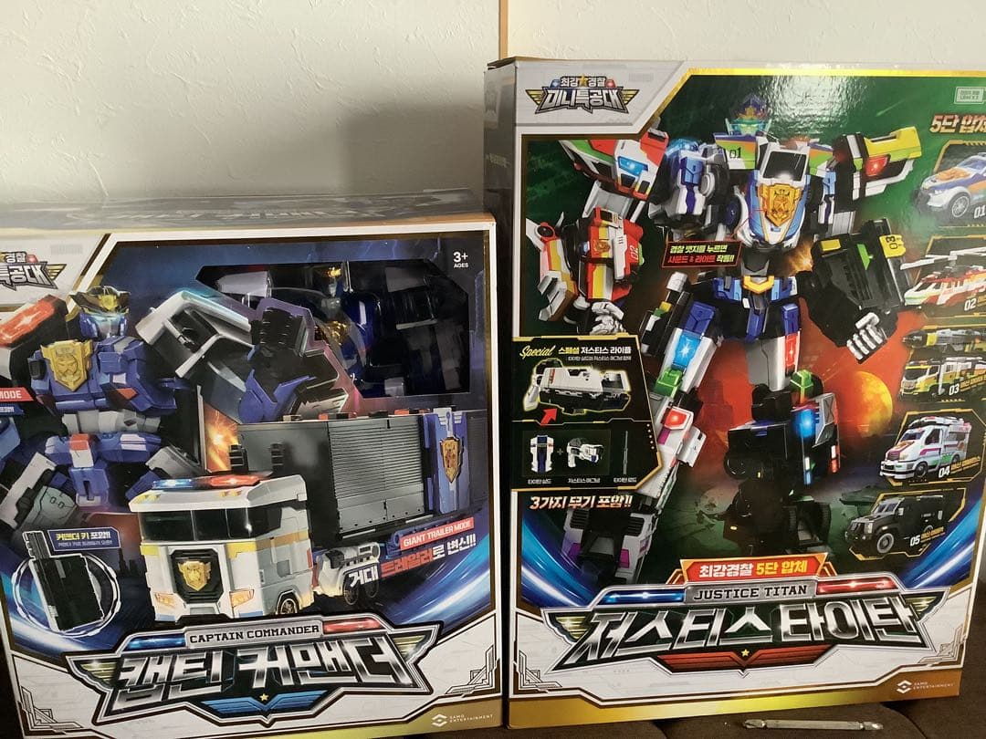 ミニフォース　ジャスティスタイタンとキャプテンコマンダーセット