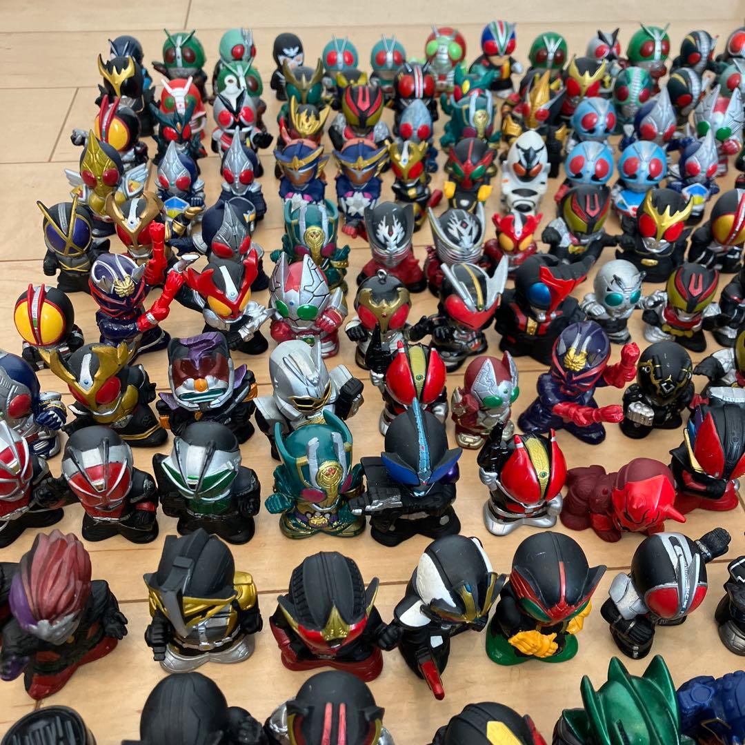 d*3様 仮面ライダー 指人形まとめ売り　200体以上