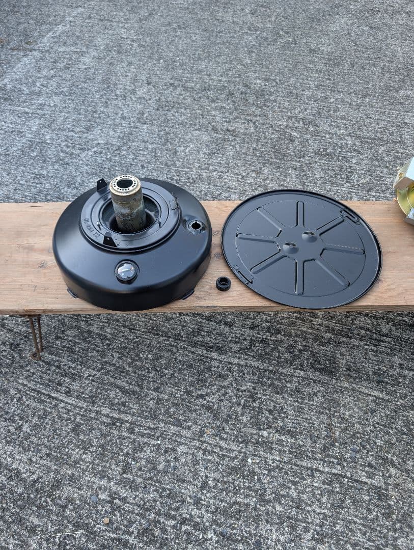 自然通気形開放式石油ストーブ　Moon Lighter ML-25A