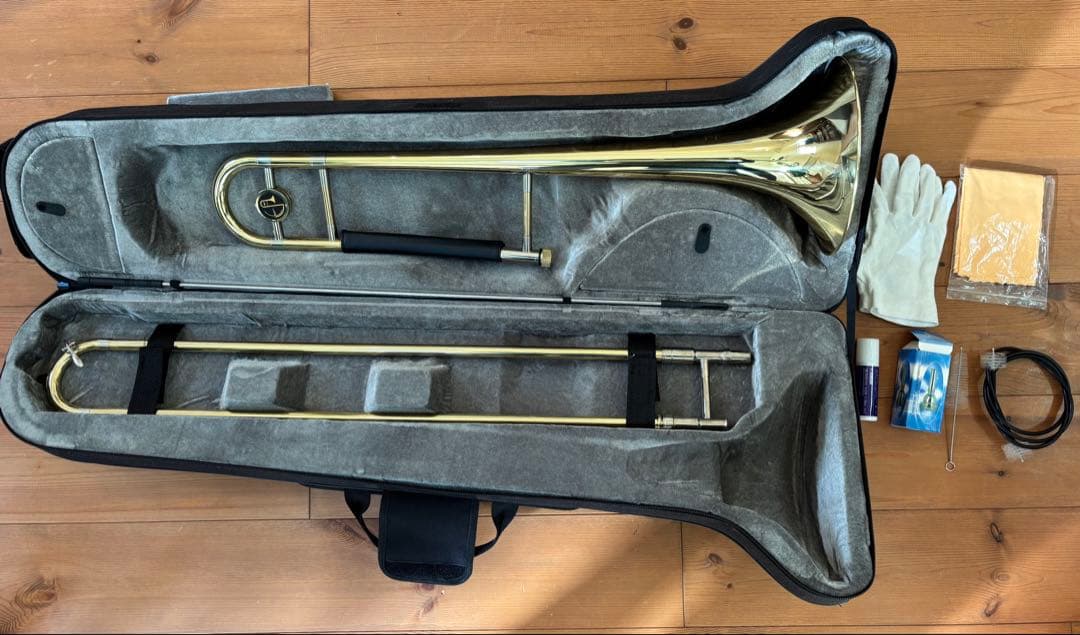 美品Eastar トロンボーン テナー B調 ゴールドラッカー ケース付 初心者