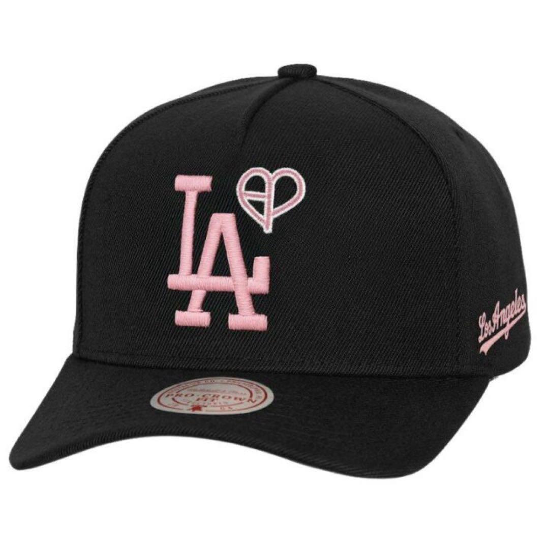 BLACKPINK × Mitchell & Ness × ドジャース キャップ