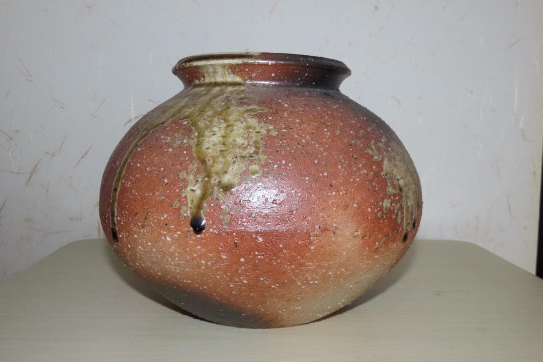 壺　中古品