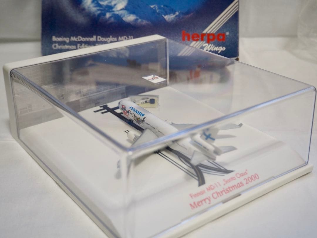 herpa フィンエアー 1/500 MD-11 Santa Claus