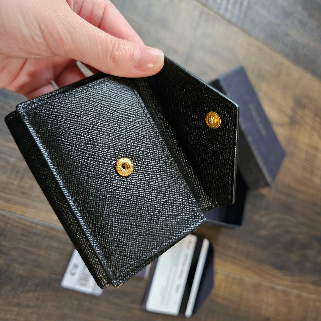 PRADA サフィアーノレザー ミニ財布