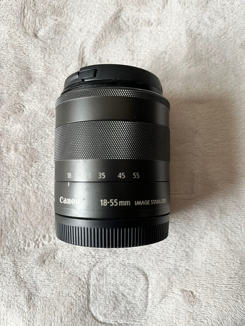 Canon EOS KISS M ミラーレスカメラ ホワイト　レンズ　セット