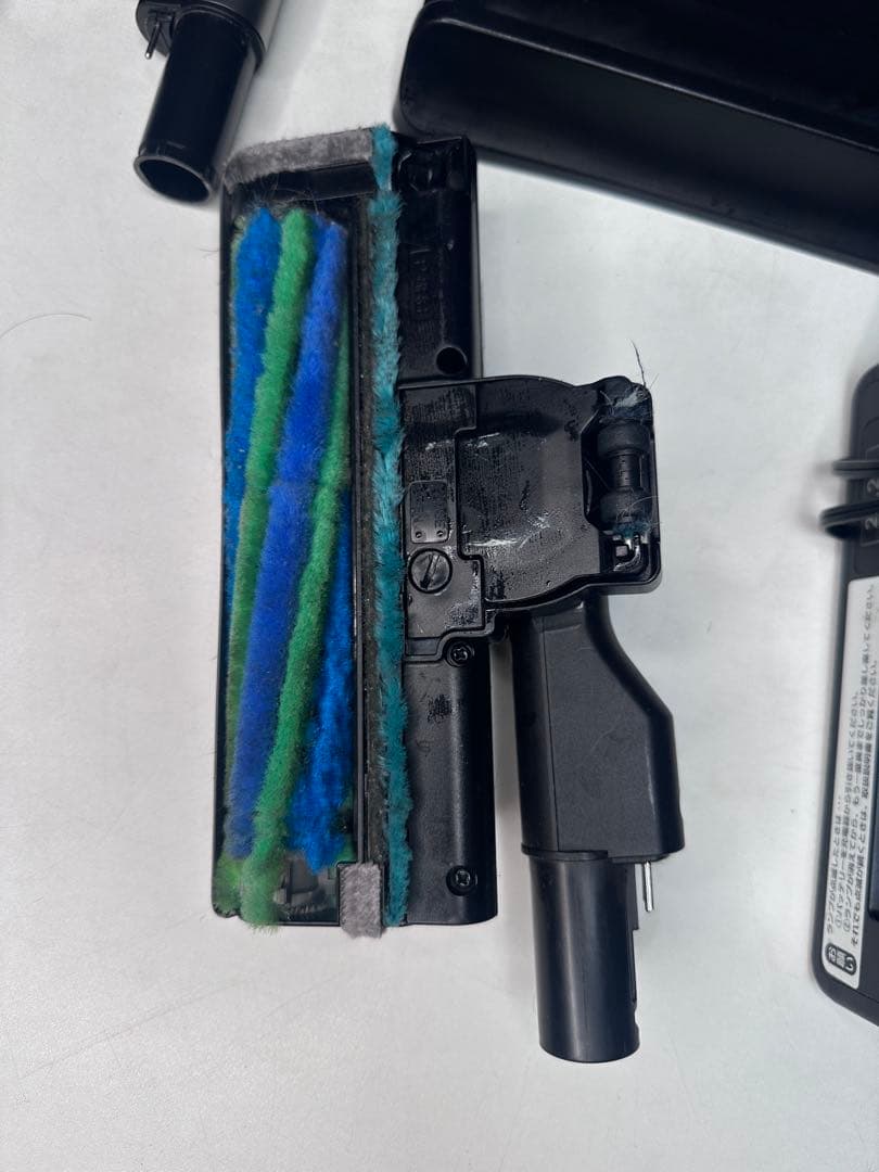 シャープ★掃除機★EC-SR8-B★2023年製★バッテリー新品にくい