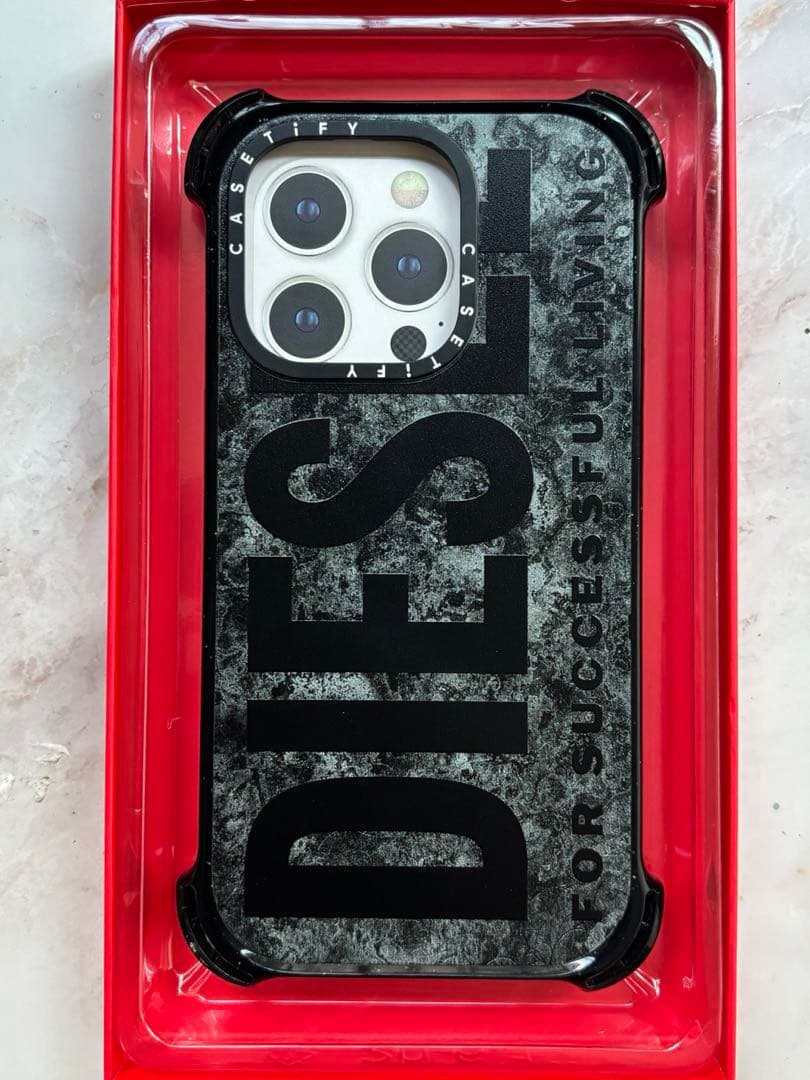 CASETiFY × DIESEL iPhone16 Pro ケース 正規品