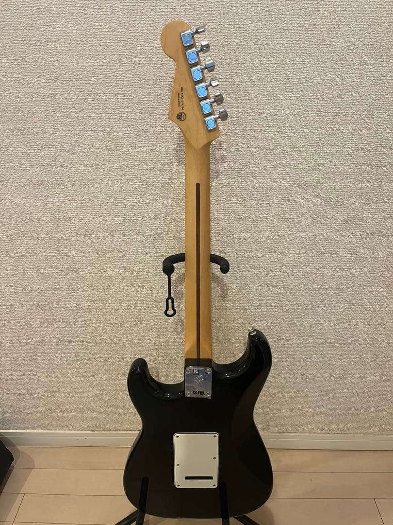 Fender ストラトキャスター ブラック ギターケース付き