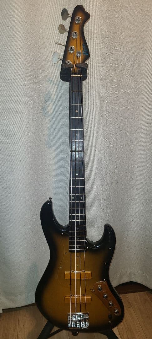 Bossa UJB-4 サンバースト