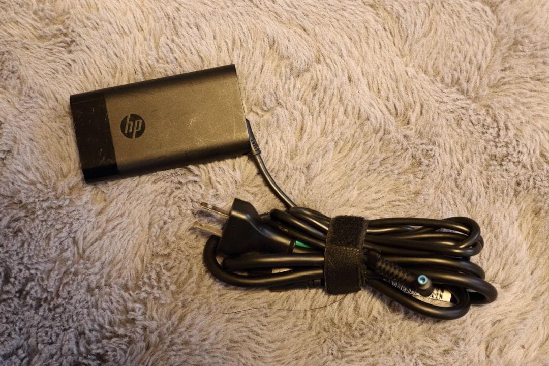 HP ENVY x360 13.3インチノートPC・純正レザーバッグ付き