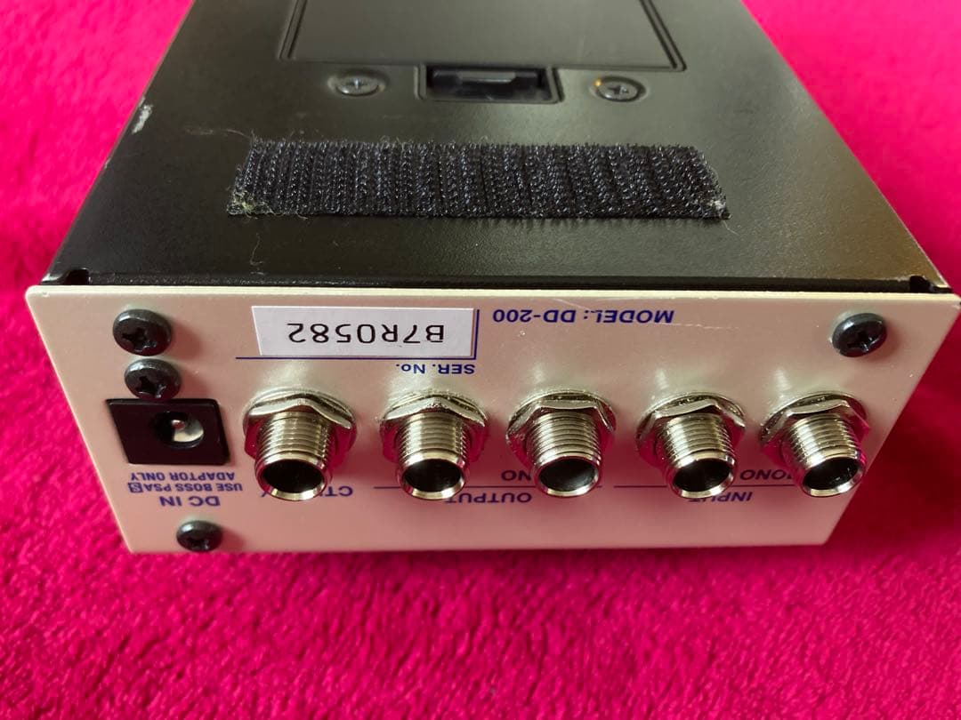 BOSS DD-200 DIGITAL DELAY（箱付・取説添付）