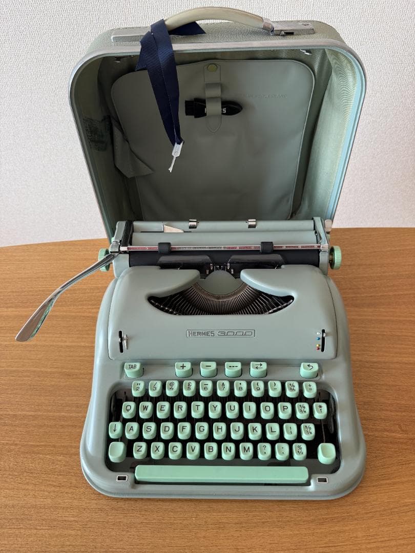 Hermes 3000 タイプライター