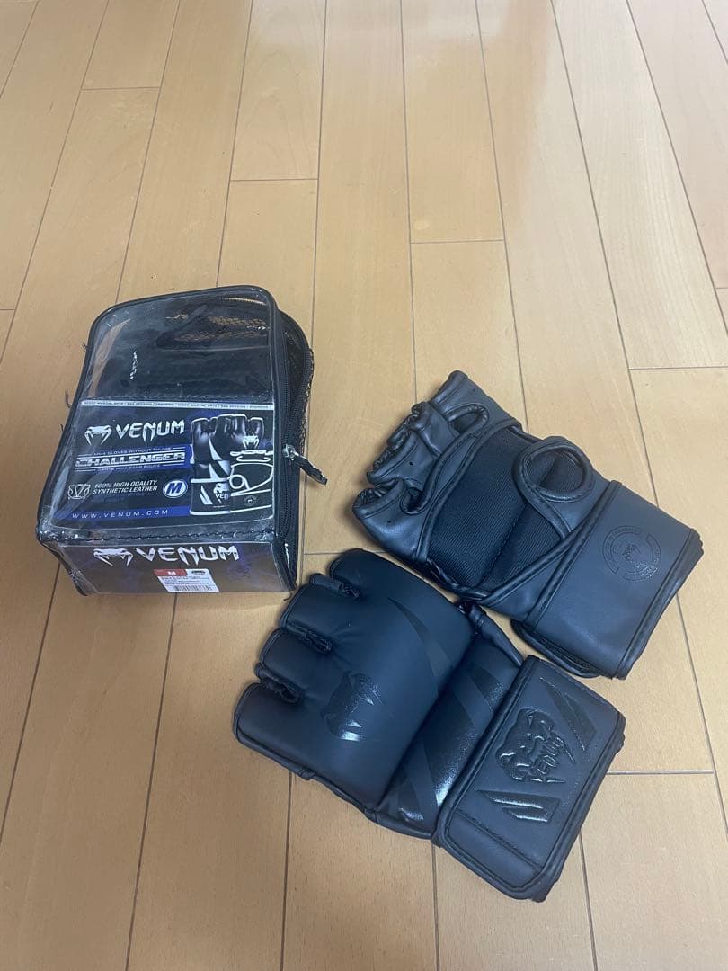 セール　Venum 格闘技・MMA・ボクシング　ウェアセット