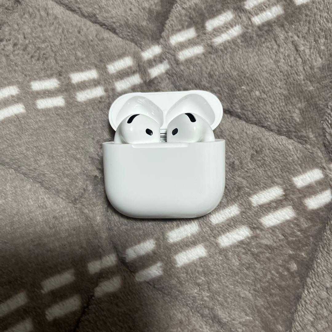 AirPods4本体 ホワイト