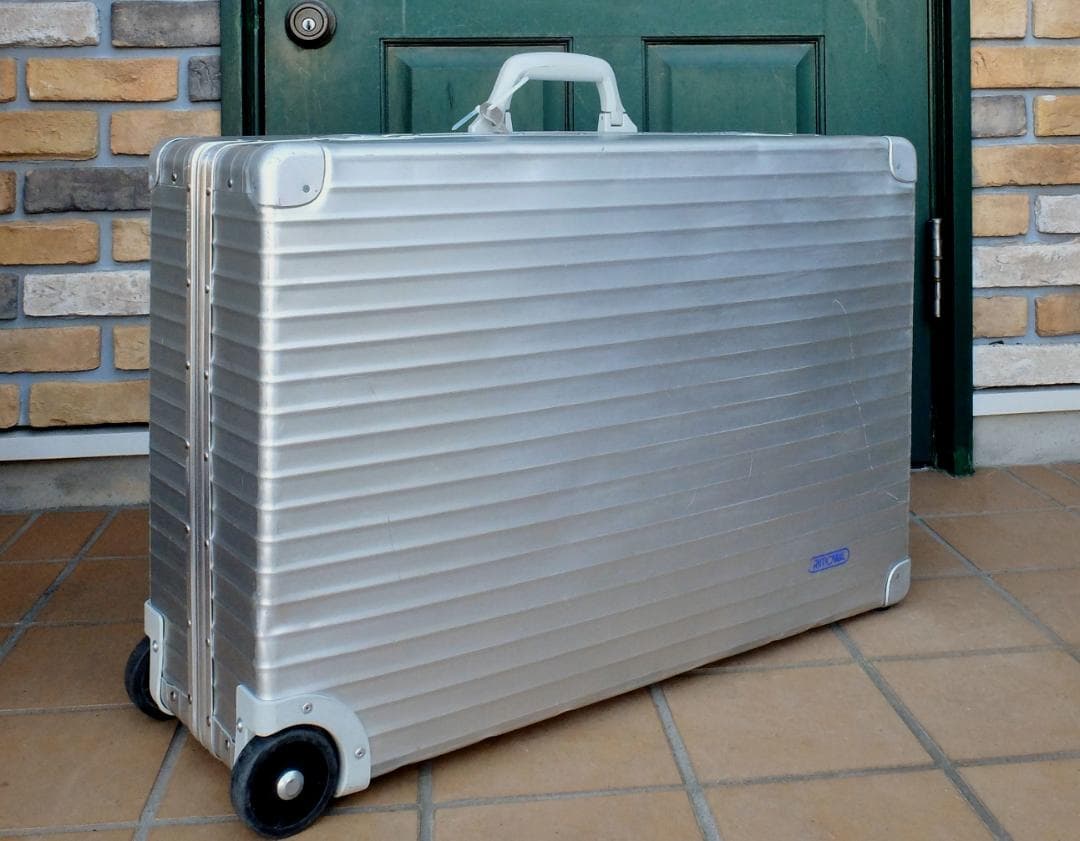 リモワ 948.71 Vtg. 『OPAL』プルタブ2輪82L 【たまご】