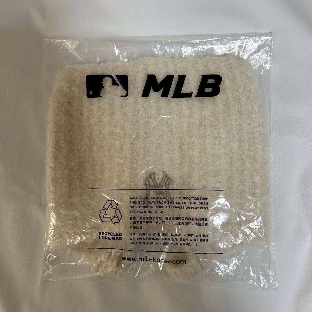 韓国限定 MLB カリナ 着用 猫耳 ミャオン ビーニー 紐付 ホワイト 白